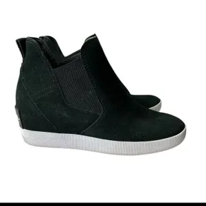 Sorel OUT N ABOUT Slip-On Black 5.50Women's‎ Wedge size 9