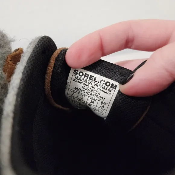 Sorel Out N About Winter Grey Wool Duck Boots