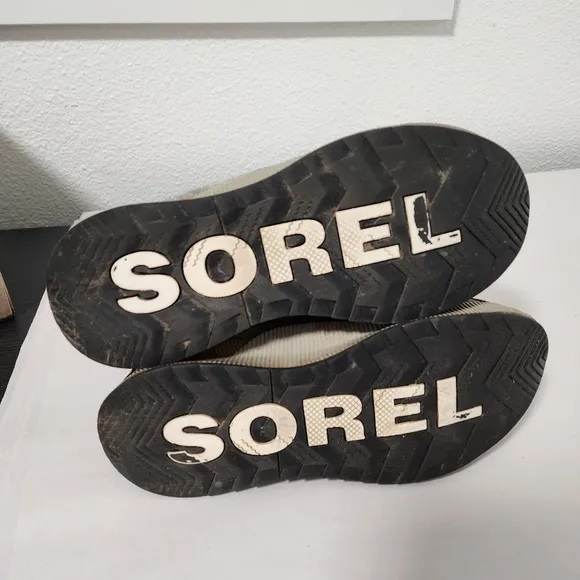 Sorel Out N About Winter Grey Wool Duck Boots