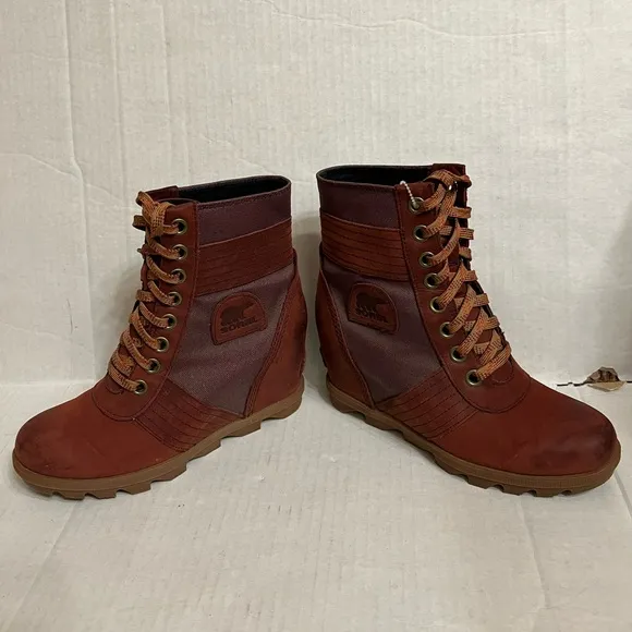 Sorel PDX Lace up Wedge Lexie Wedge Maroon Brown Leather Canvas