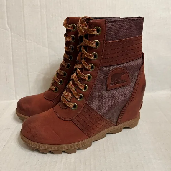 Sorel PDX Lace up Wedge Lexie Wedge Maroon Brown Leather Canvas