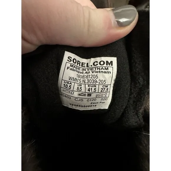 Sorel Size 10.5 Explorer Joan Winter Boots