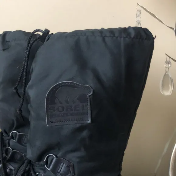 Sorel Snowlion winter boots with felt liners