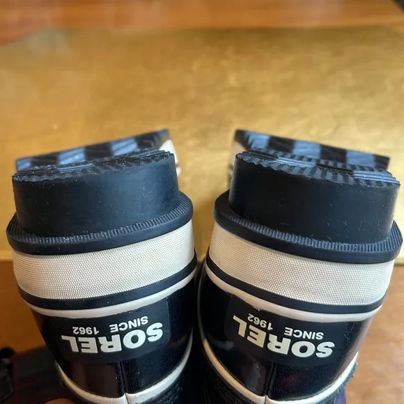Sorel Tivoli High Winter Boots