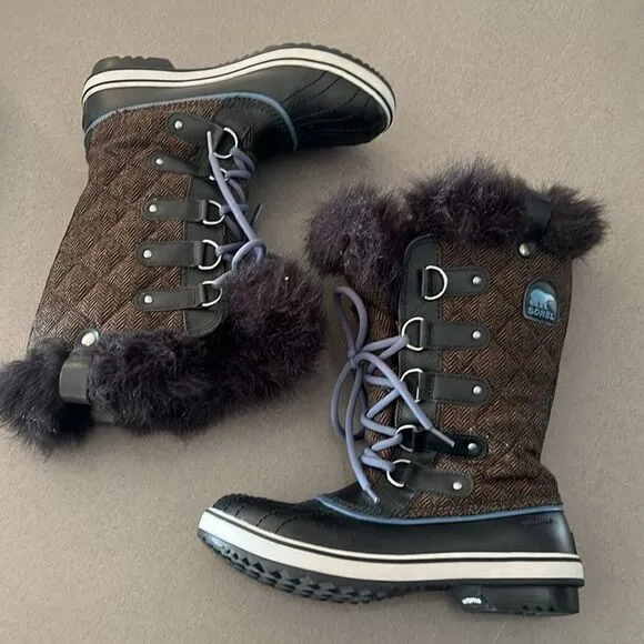 Sorel Tofino II Herringbone Winter Boots Size 8