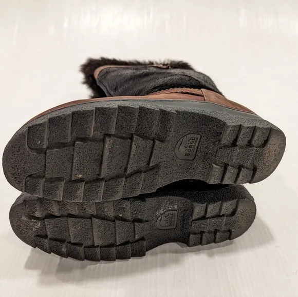 SOREL Totem brown suede fur trimmed tall winter boots size 8