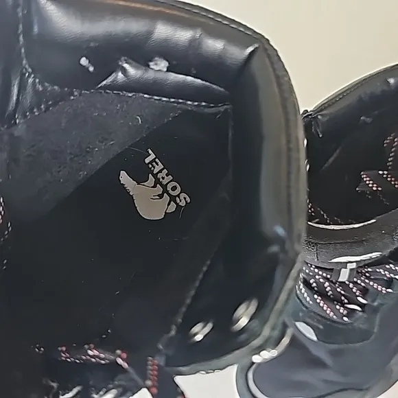 Sorel Winter Boots 6.5 Womens Outdoor Hiking Athletic Snow Ice Fall Street Style