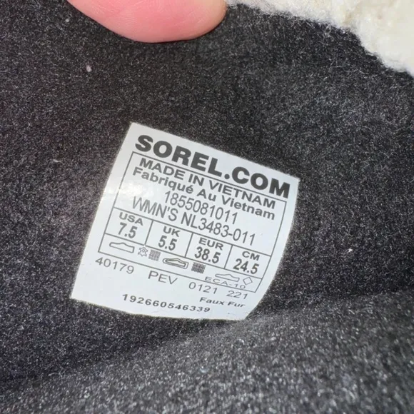 Sorel Woman 7.5 Winter Lined Insulated Snow Boots Lace Tie Up Warm Waterproof