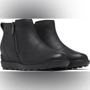 Sorel Women’s Evie II Zip Waterproof Ankle Boot - 9.5