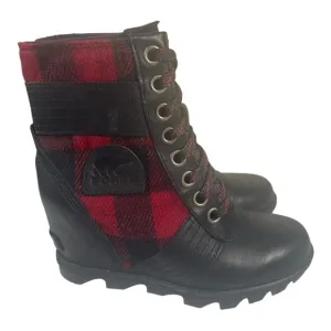 Sorel Women’s Lexie Leather Plaid Wedge Lace Up Boots