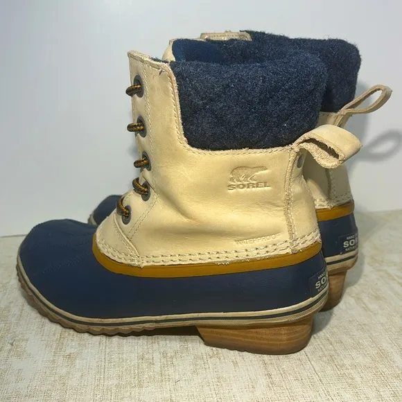 Sorel Womens Slimpack II Lace Up Boots  - Size 6