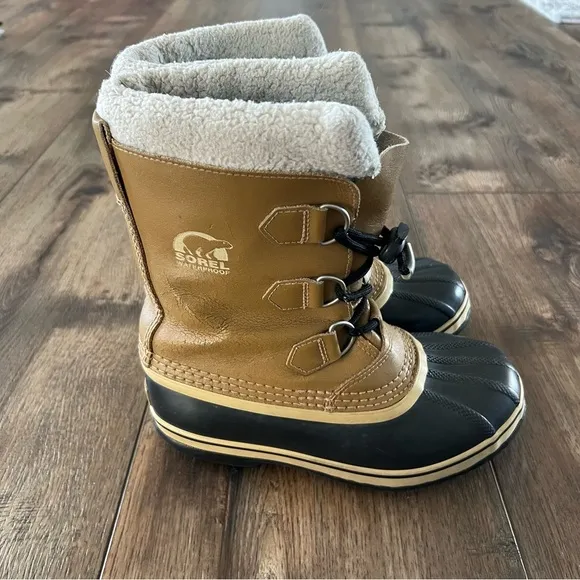 Sorel Yoot PAC Youth Waterproof Winter Snow Boots Size 3