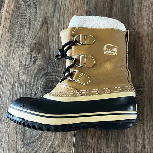 Sorel Yoot PAC Youth Waterproof Winter Snow Boots Size 3