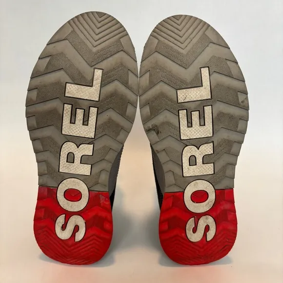 Sorel Youth Gray Black and Red Out N About classic winter ankle boots size 7