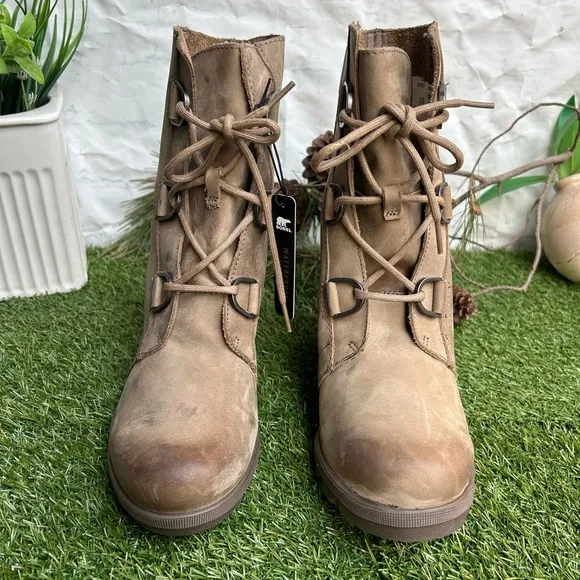 SOREL🔴Joan of Arctic Wedge boots waterproof womens size 9.5 Nude