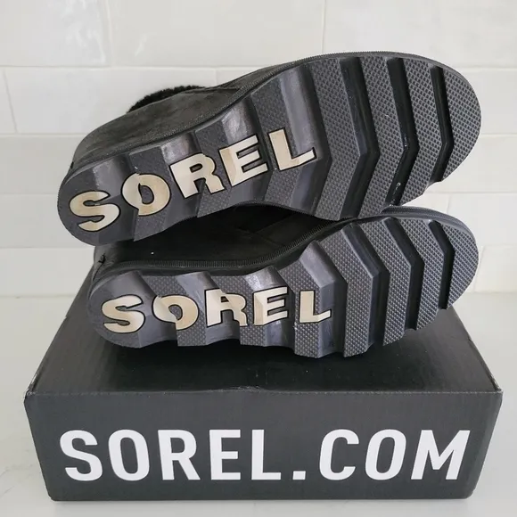 Sorel Joan Of Arctic Wedge Cozy Boots Black Gray Suede Waterproof Size 11