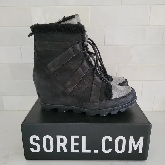Sorel Joan Of Arctic Wedge Cozy Boots Black Gray Suede Waterproof Size 11