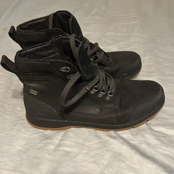 SorelMen's Ankeny II Urban Adventurer Waterproof Boot