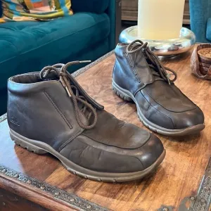 Stacy Adams brown leather Chukka boots, size 10.5!