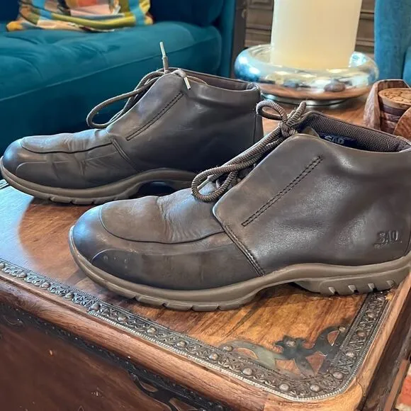 Stacy Adams brown leather Chukka boots, size 10.5!