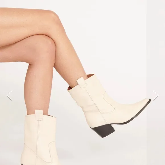 Staud JUNE BOOT CREAM size 7 . No wear and no shoe box