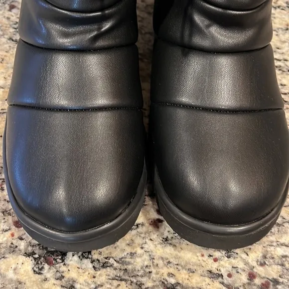 Steve Madden Faux Fur Lined Winter Boots