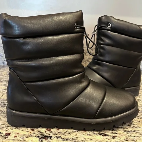 Steve Madden Faux Fur Lined Winter Boots