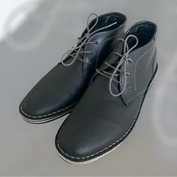 STEVE MADDEN Leather Harken Chukka Boot Mens Size 7.5 Black Business Cas…