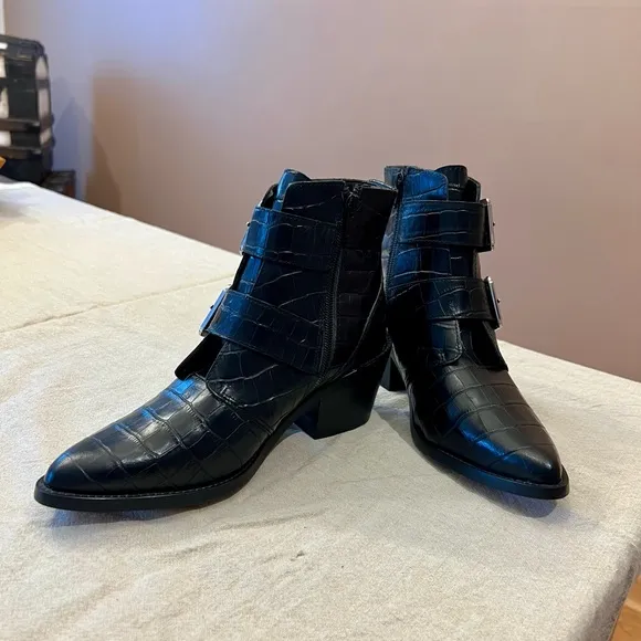 Steve Madden Reynold Leather Boots