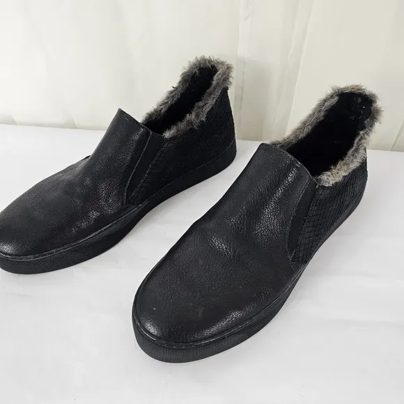 Stuart Weitzman Black Leather And Gray Faux Fur Slip on Sneakers Size 7