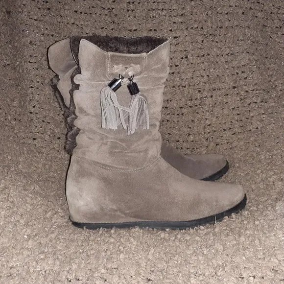 STUART WEITZMAN-Brown Suede-Slouch-Hidden Heel-Winter Boots-Sz 8.5-Excellent