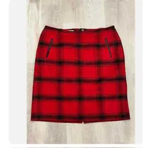 Talbots Red &amp; Black Buffalo Plaid Wool Skirt size 12