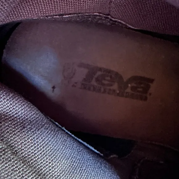 TEVA De La Vina Tall Waterproof Colorblock Brown Maroon Leather Riding Boots ~ 8