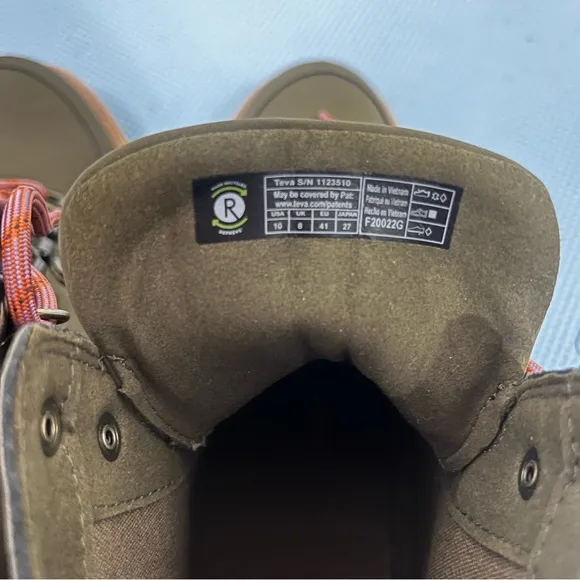 Teva Midform Hiking Boots - Olive Green, Size 10 (US) Women’s