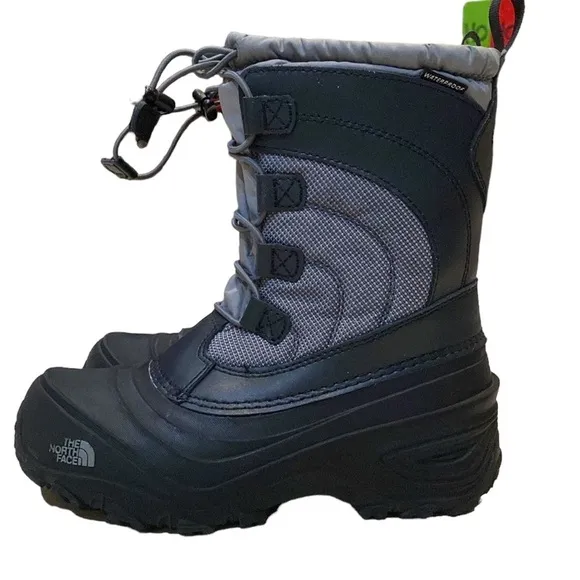 The North Face Alpenglow IV Boots 2 Imported Thermafelt Plus Winter Outsole Gray