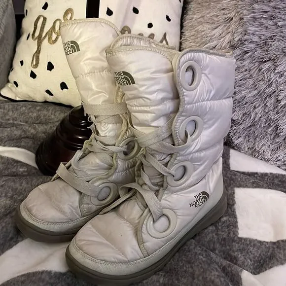 The north face AWMV destiny down filled winter snow ski boots sz 8