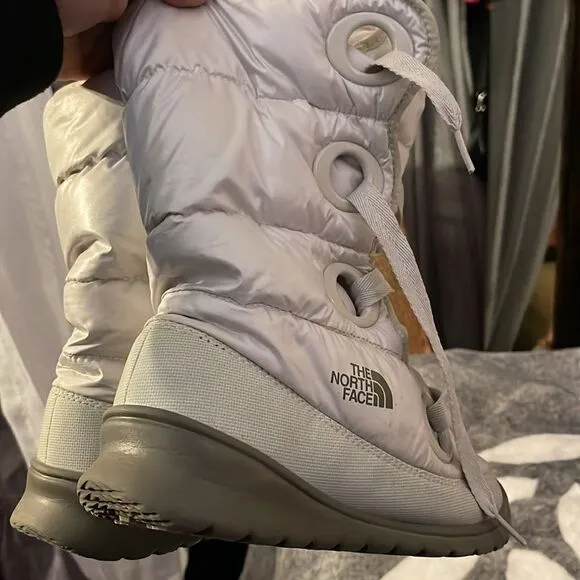 The north face AWMV destiny down filled winter snow ski boots sz 8