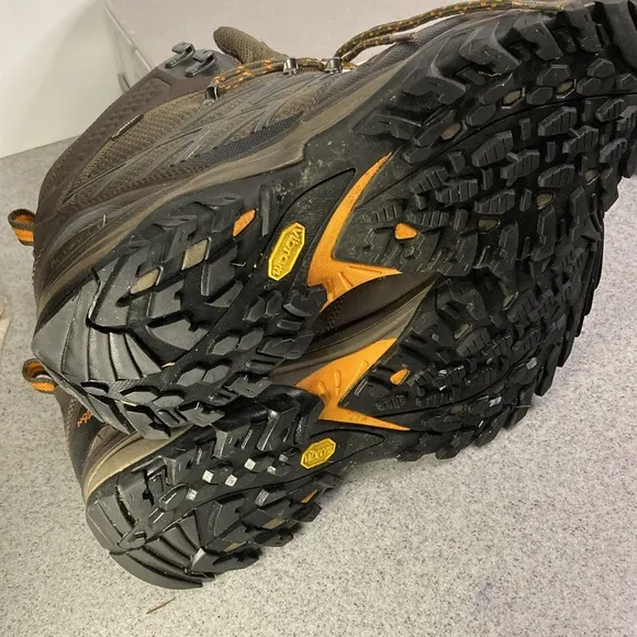 The North Face hiking boots with Gortex. Worn just a few times. Exc cond. B15
