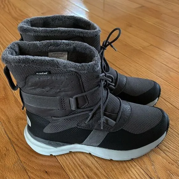 The North Face Ladies' UX Metro Atmos Mid-Height Winter Boots size 8 NWOB