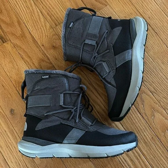 The North Face Ladies' UX Metro Atmos Mid-Height Winter Boots size 8 NWOB