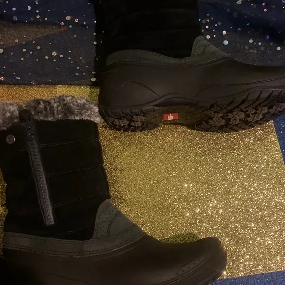 THE NORTH FACE SUEDE SNOW FUAX FUR SNOW Boots GORG