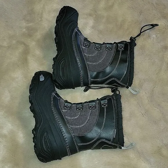 THE NORTH FACE TNF BLACK ALPENGLOW IV WATERPROOF WINTER BOOTS, SIZE 2