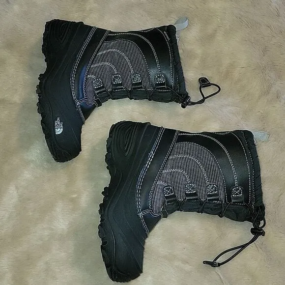 THE NORTH FACE TNF BLACK ALPENGLOW IV WATERPROOF WINTER BOOTS, SIZE 2