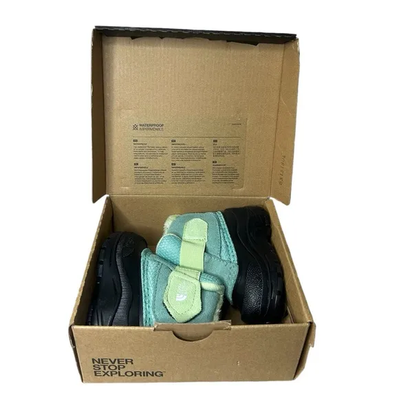 The North Face Toddler Alpenglow II Winter boots