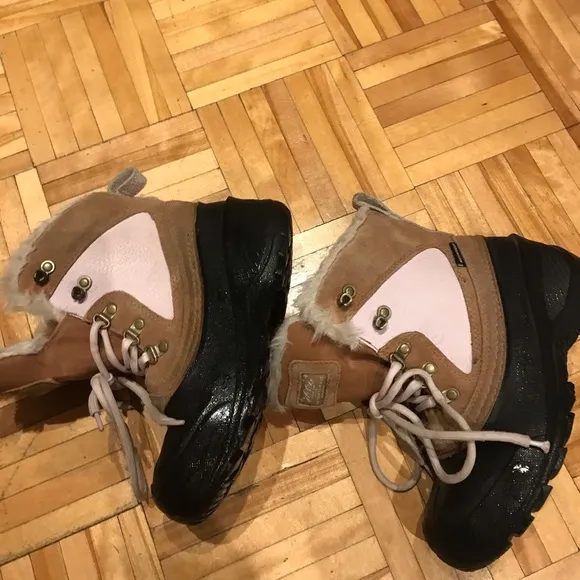 The North face winter boots​​