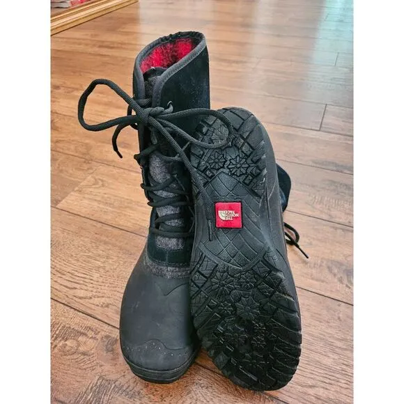 The North Face Women Shellista II Roll Down Snow Boot‎ Sz US 10 Black Red Plaid