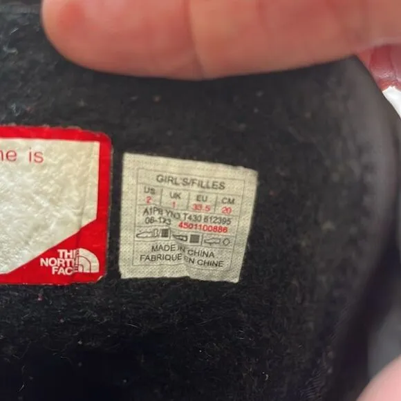The North Face Girls Alpen II Winter Boots Size 2 Like New Purple/black