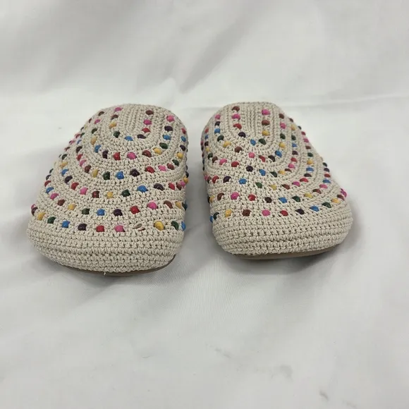 The Sak Bolinas Crochet Clogs Ecru Multi Beads sz 8