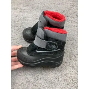 The north face alpenglow snow boots