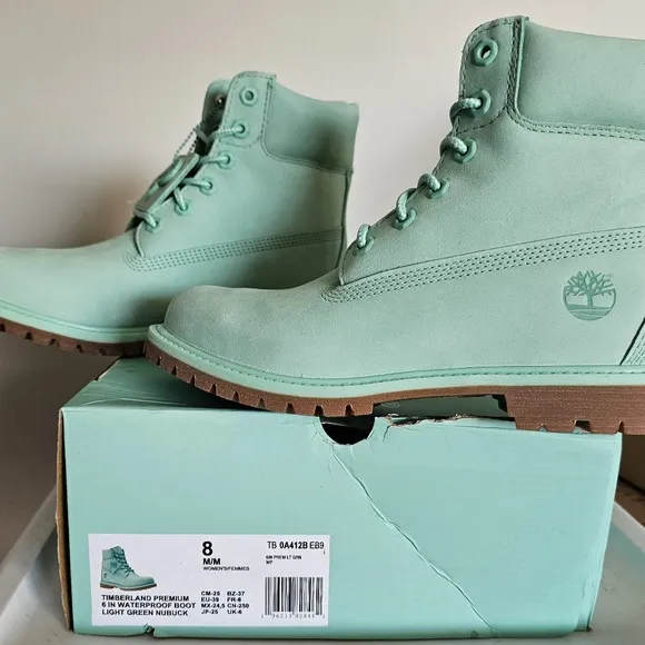 Timberland® Boots 50th Anniversary 6-Inch Waterproof &amp; Insulated Women's Size 8